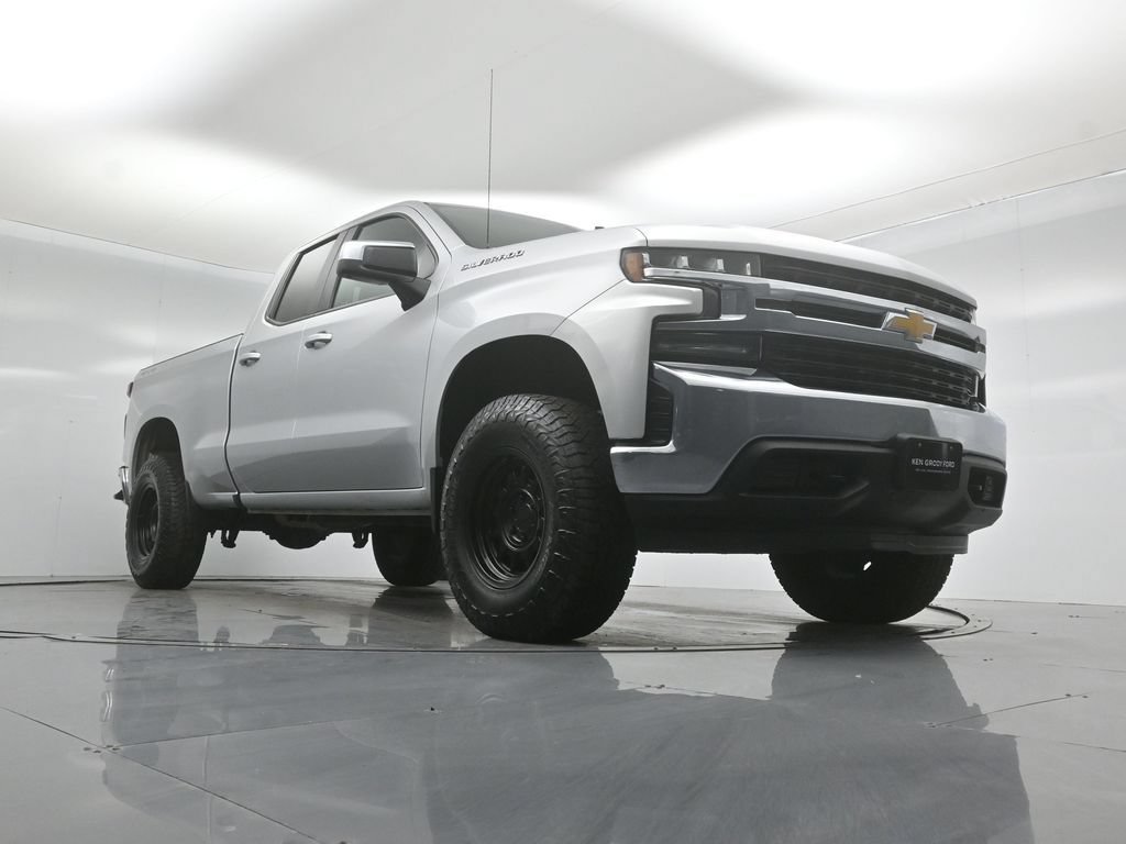 Used 2020 Chevrolet Silverado 1500 LT w/ Trailering Package AWD/4WD image 39