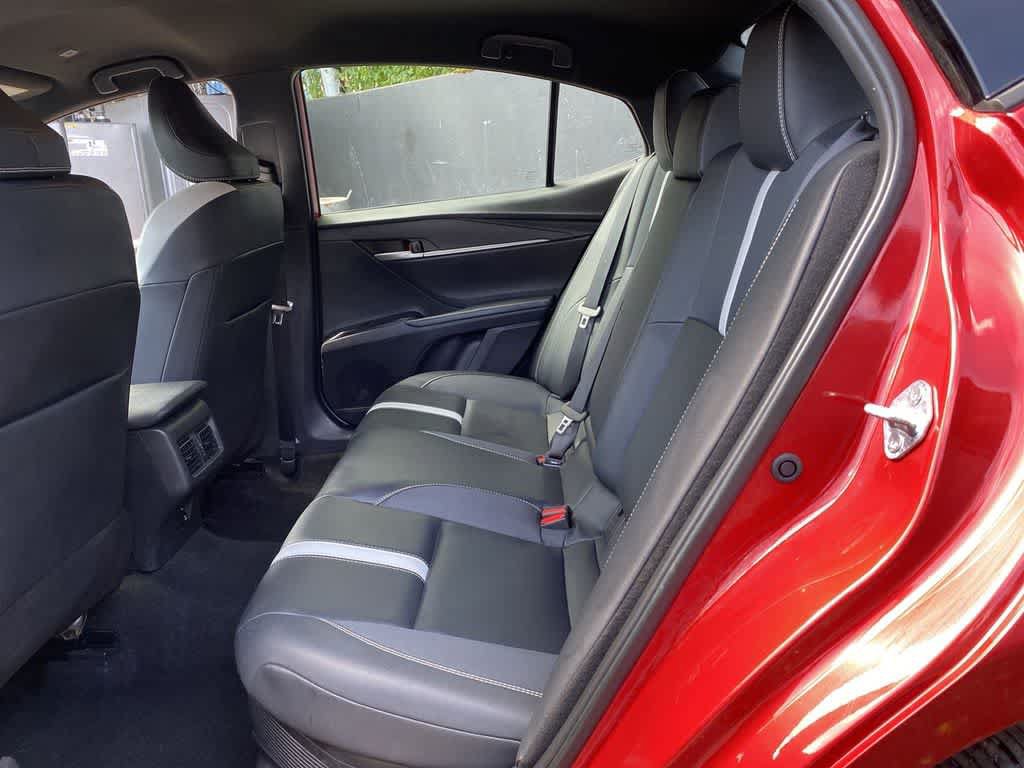 Used 2025 Toyota Camry SE FWD image 16