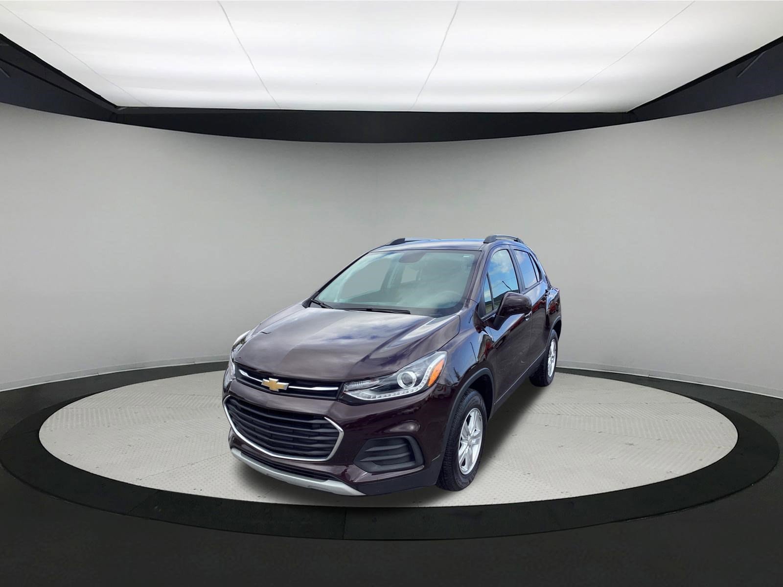 Used 2022 Chevrolet Trax LT w/ LT Convenience Package AWD/4WD image 4