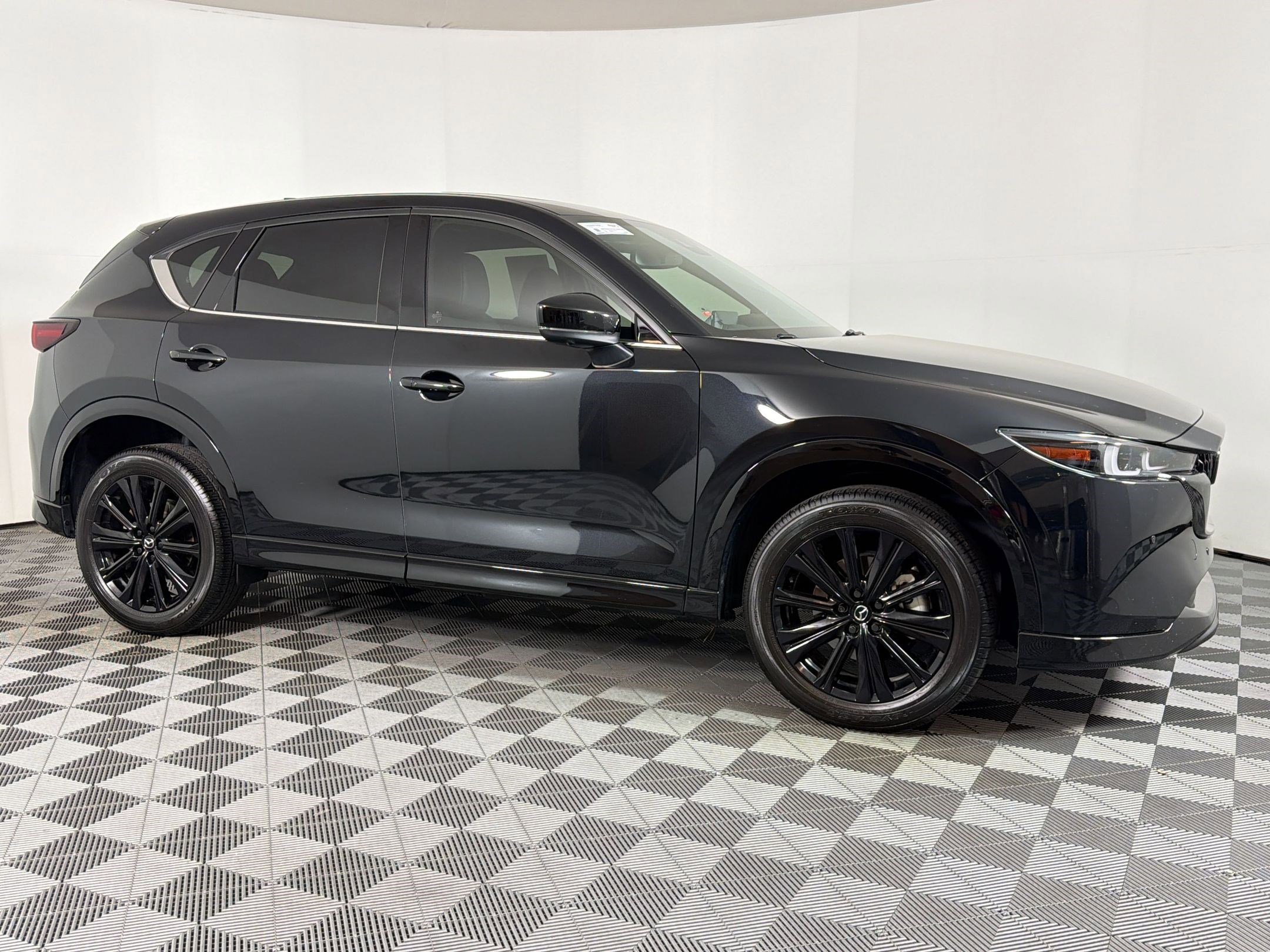 Used 2025 MAZDA CX-5 2.5 Turbo w/ Premium Package image 7
