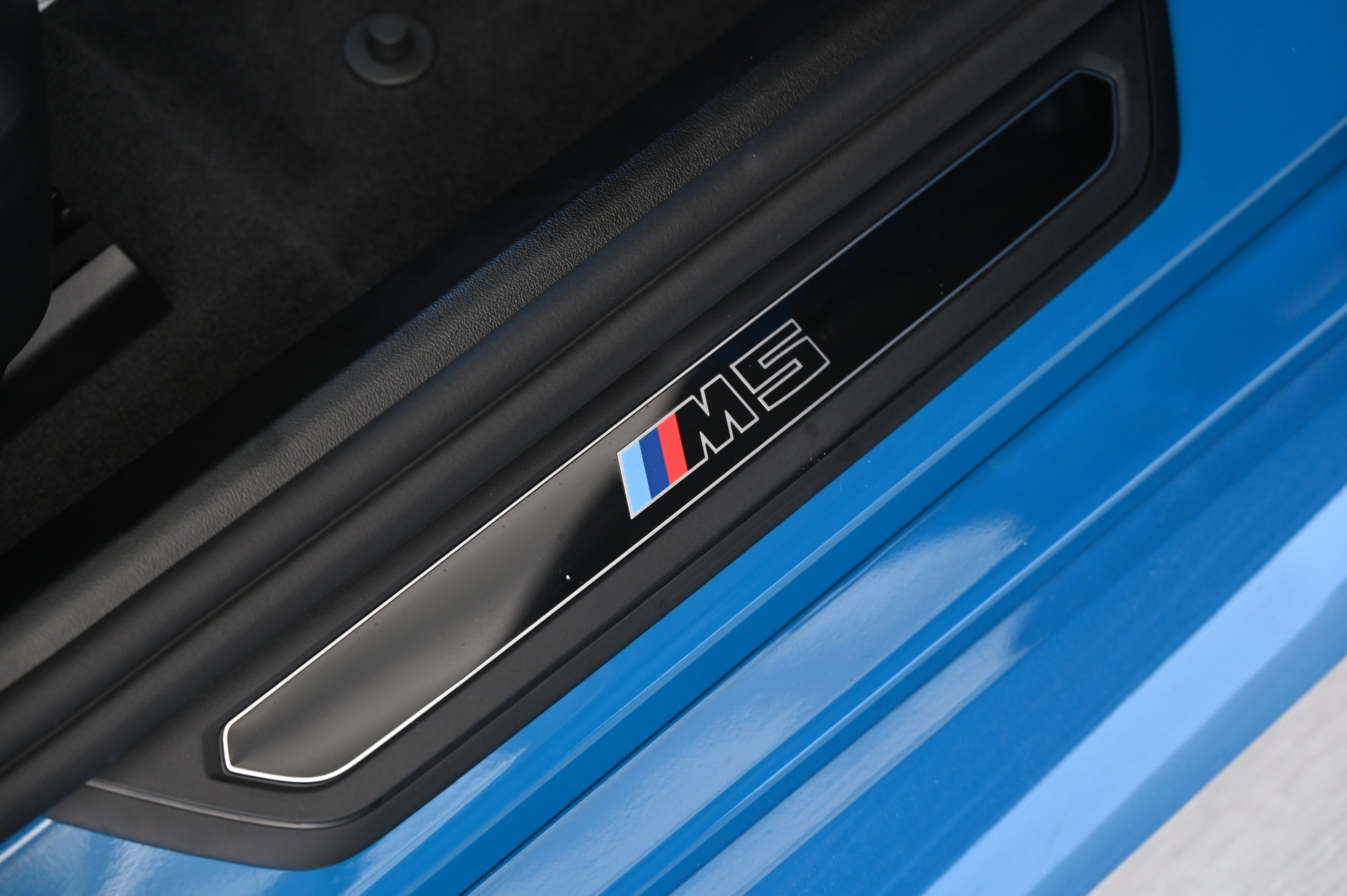 New 2027 BMW M5 w/ Executive Package AWD/4WD image 43