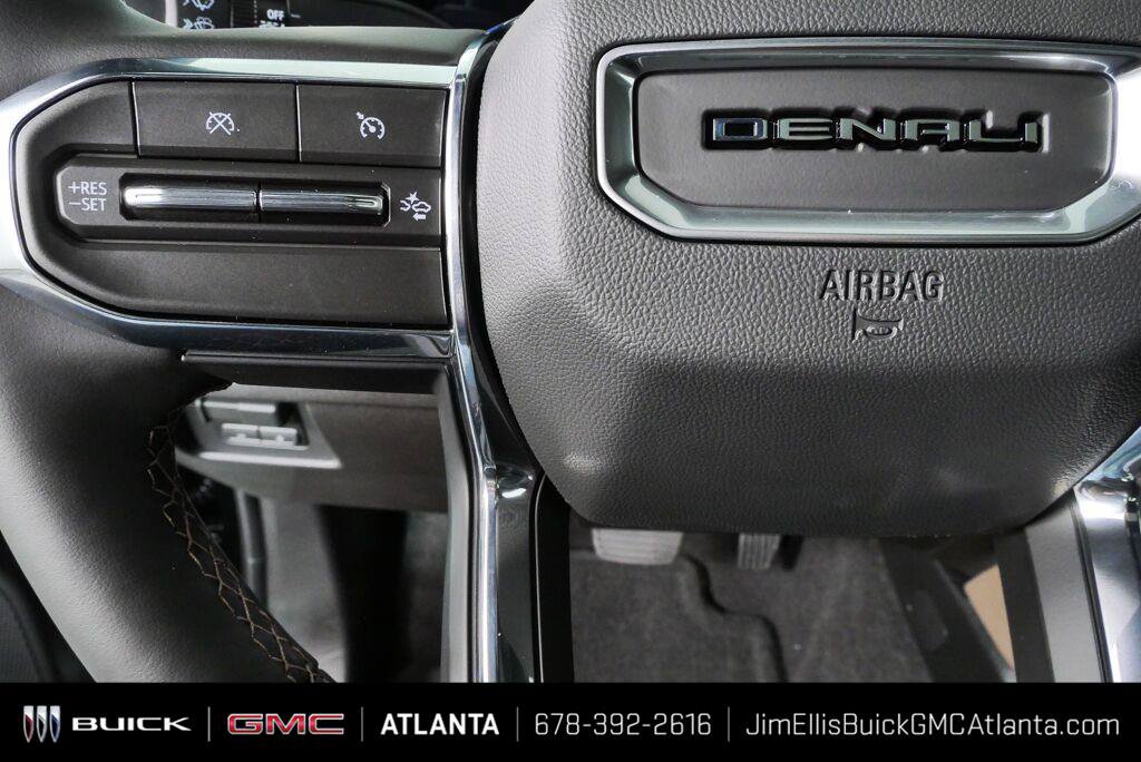 New 2026 GMC Canyon Denali AWD/4WD image 18