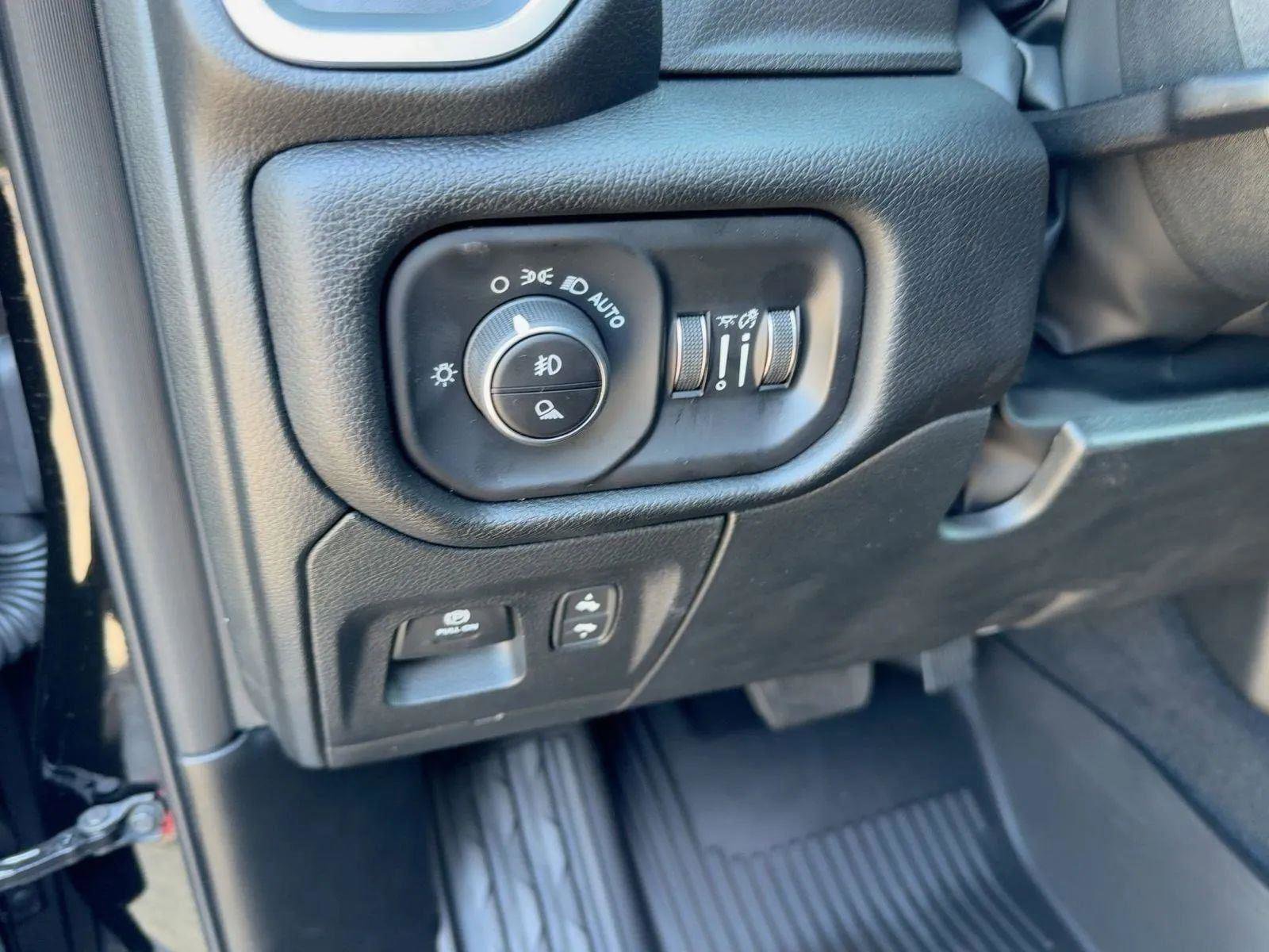 New 2026 RAM 1500 Lone Star image 15