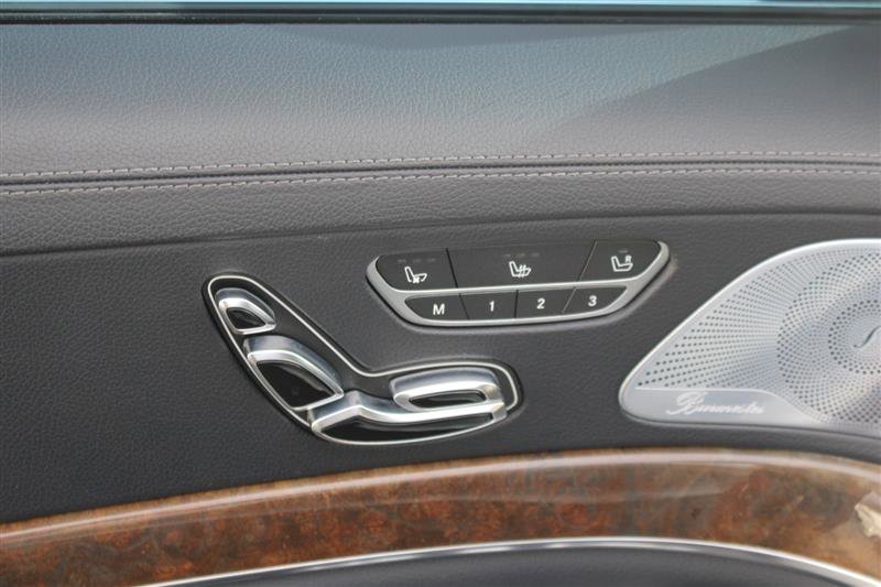 Used 2015 Mercedes-Benz S 550 4MATIC Sedan image 13
