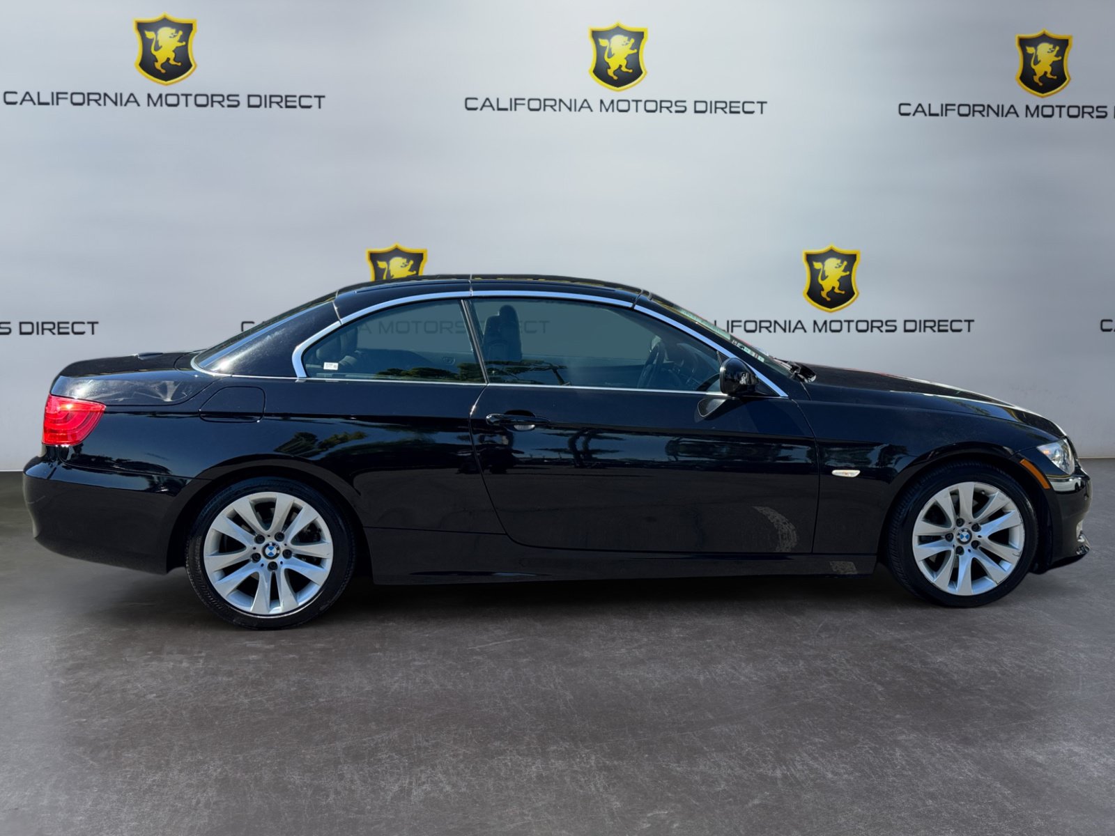 Used 2013 BMW 328i Convertible RWD image 6