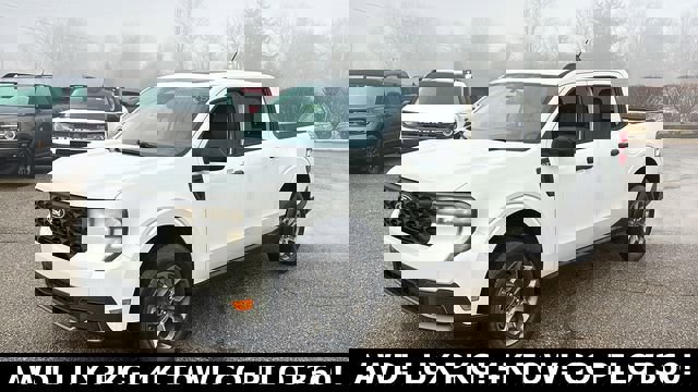 New 2026 Ford Maverick XLT w/ XLT Luxury Package image 3