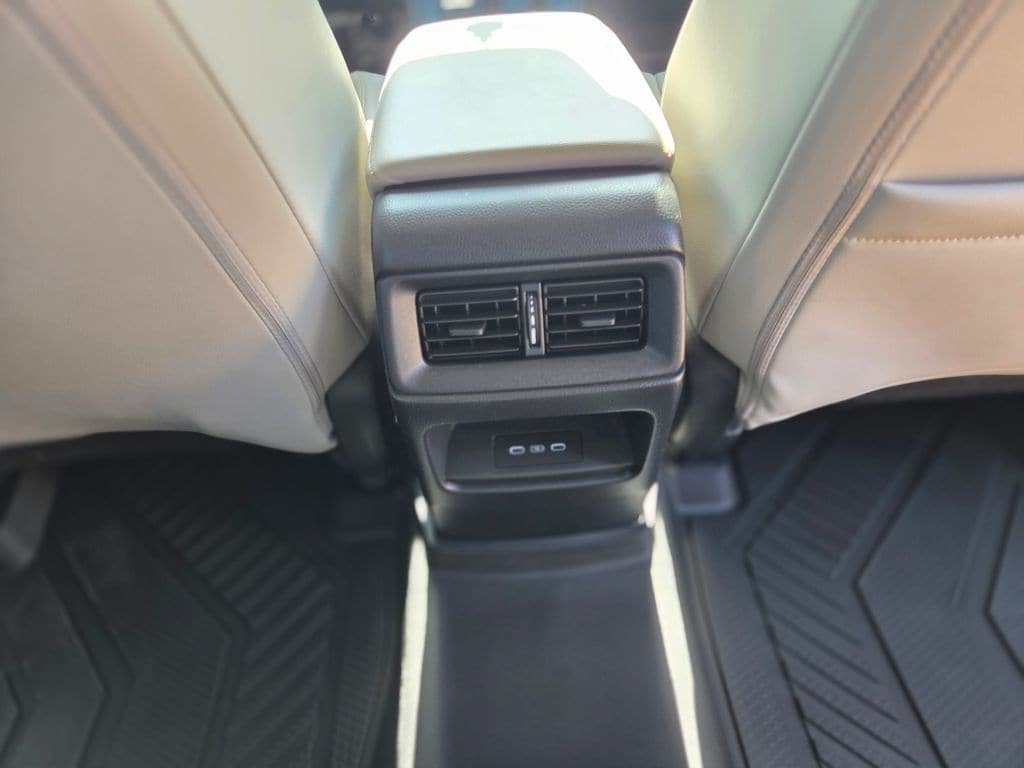 Used 2025 Honda CR-V EX-L image 12