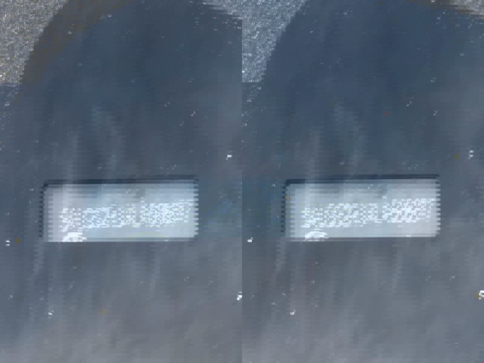 Used 2020 Land Rover Range Rover HSE image 28