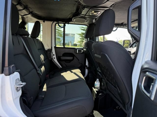 Used 2021 Jeep Wrangler Unlimited Rubicon 4xe AWD/4WD image 10