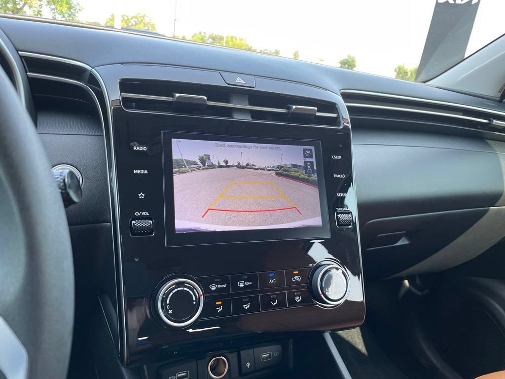 Used 2023 Hyundai Tucson SEL FWD image 17