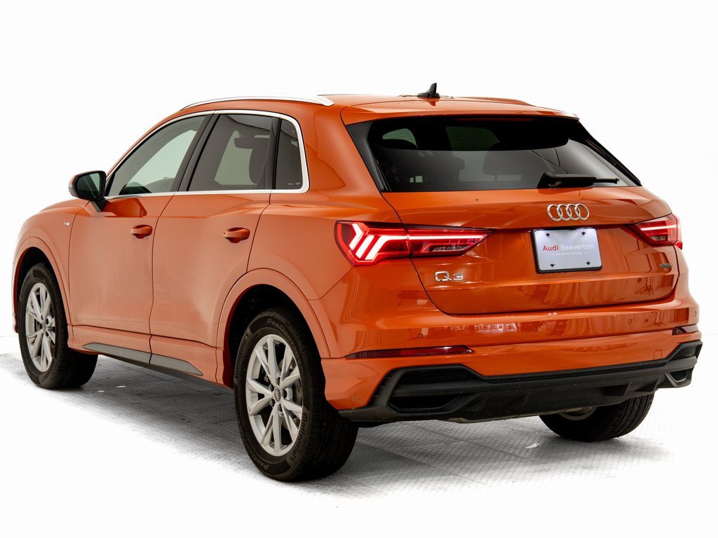Used 2023 Audi Q3 2.0T Premium Plus w/ Premium Plus Package image 30