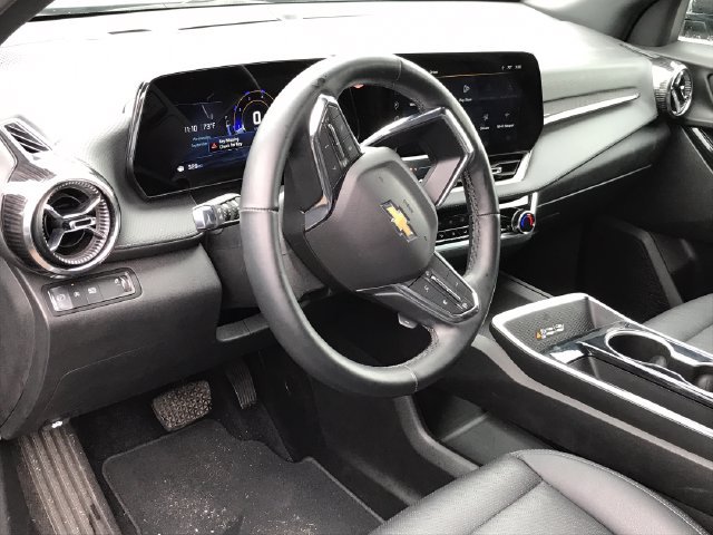 Certified 2025 Chevrolet Equinox LT w/ Convenience Package II FWD image 30
