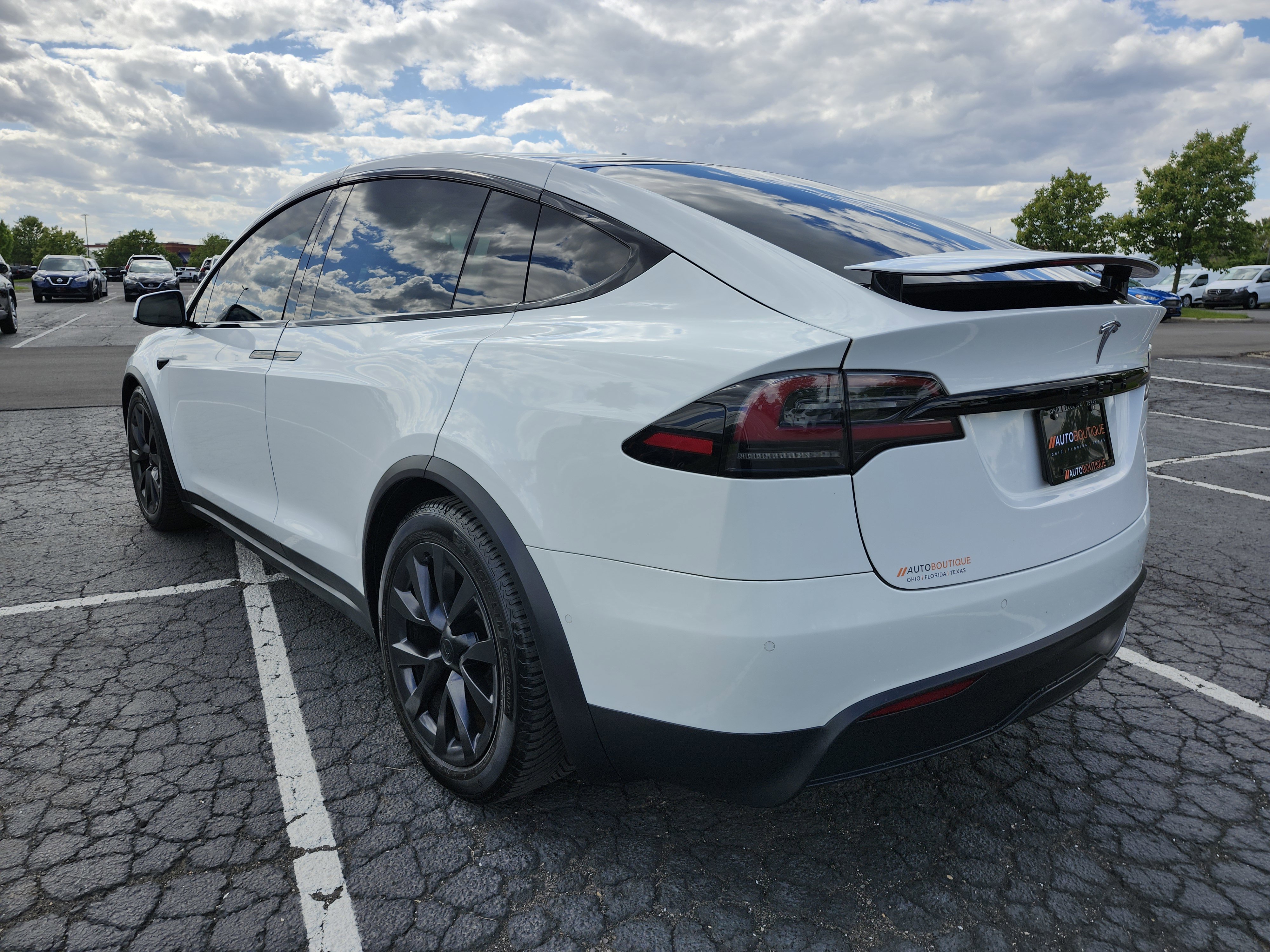 Used 2022 Tesla Model X AWD/4WD image 15