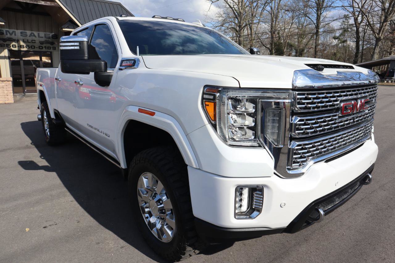 Used 2021 GMC Sierra 3500 Denali w/ Denali Ultimate Package image 3