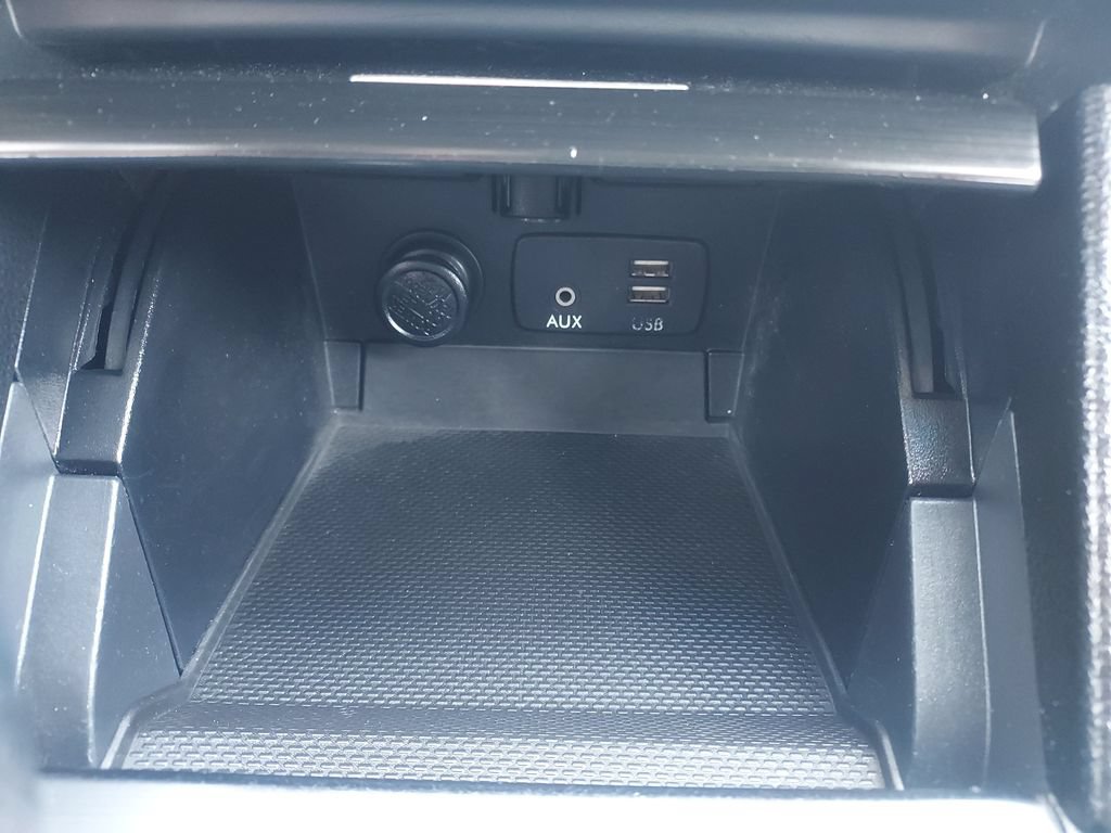 Used 2018 Subaru Outback 2.5i Limited AWD/4WD image 19