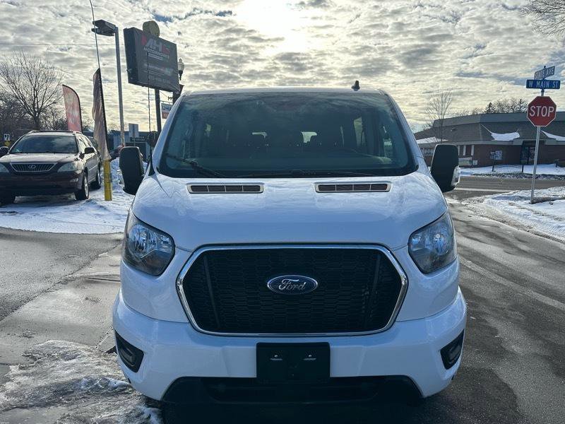 Used 2025 Ford Transit 350 XLT image 2