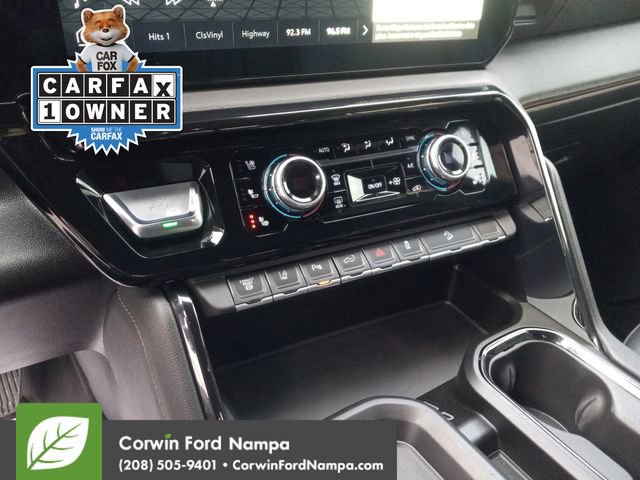 Used 2024 GMC Sierra 2500 AT4 w/ AT4 Premium Plus Package image 17