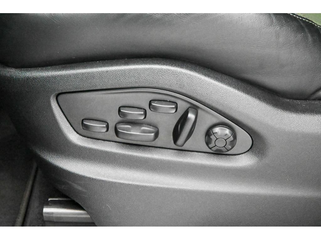 Used 2024 Porsche Cayenne S AWD/4WD image 43