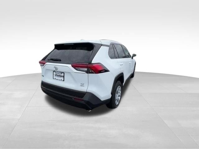 Used 2020 Toyota RAV4 LE w/ All Weather Liner Package AWD/4WD image 15
