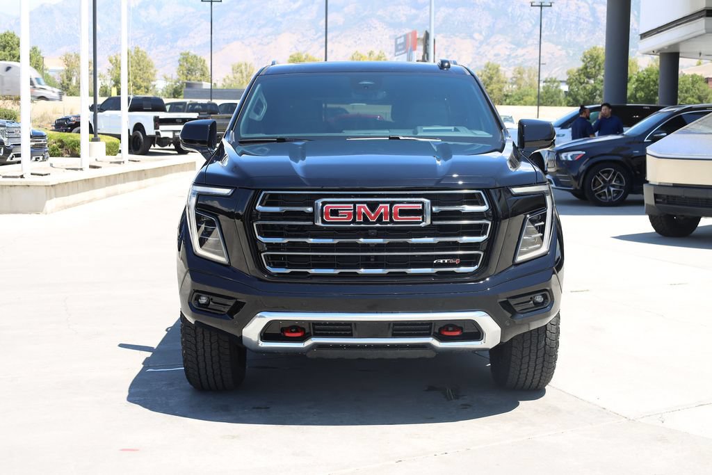 New 2026 GMC Yukon AT4 w/ AT4 Premium Plus Package AWD/4WD image 9
