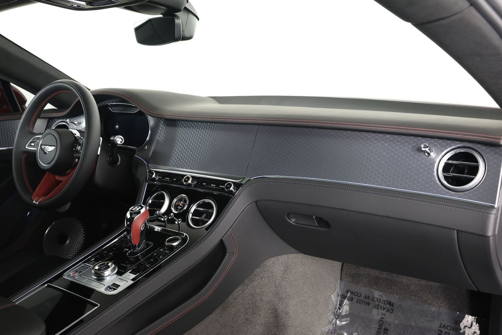 Used 2024 Bentley Continental GT AWD/4WD image 27