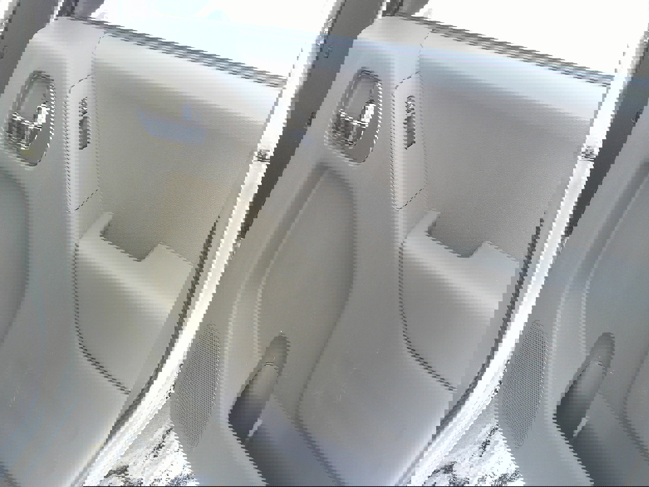 Used 2018 Nissan Frontier SV image 14