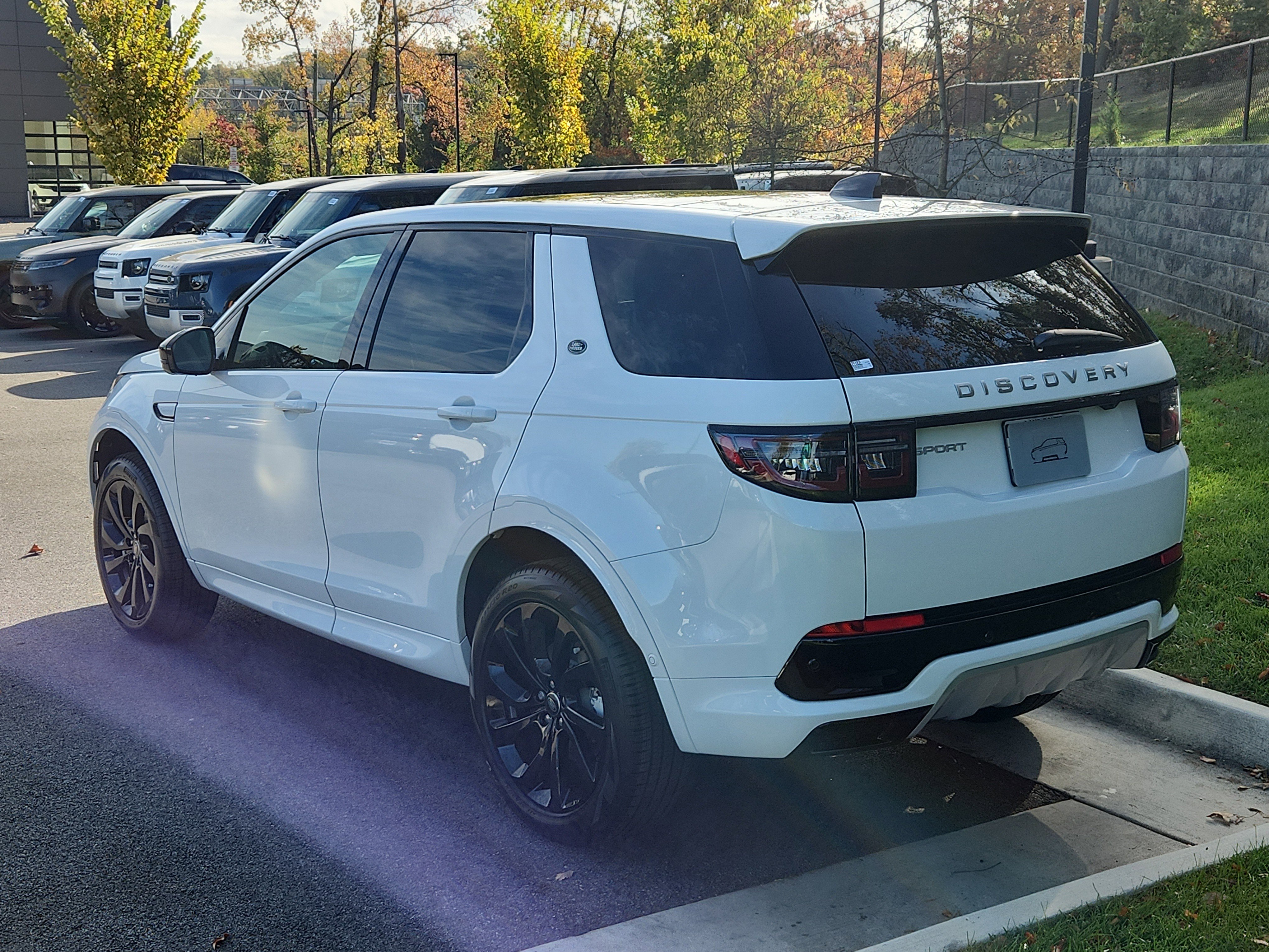 New 2025 Land Rover Discovery Sport S image 13