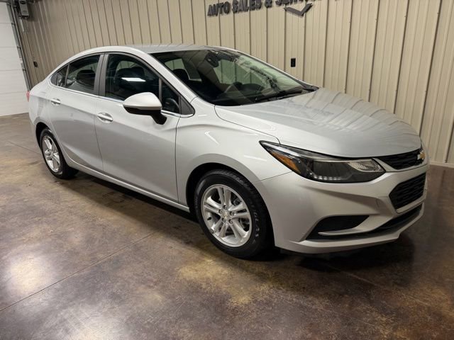 Used 2018 Chevrolet Cruze LT image 6