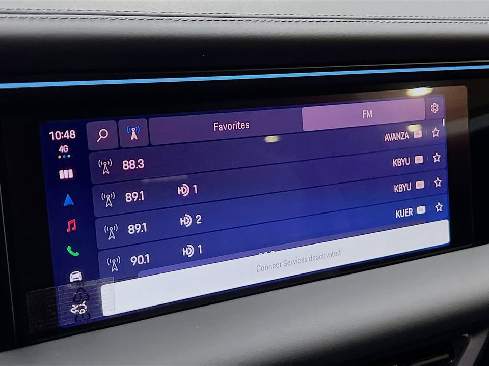 New 2026 Porsche Macan Turbo Electric AWD/4WD image 15