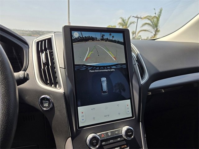 Used 2024 Ford Edge SE w/ Black Appearance Package image 12