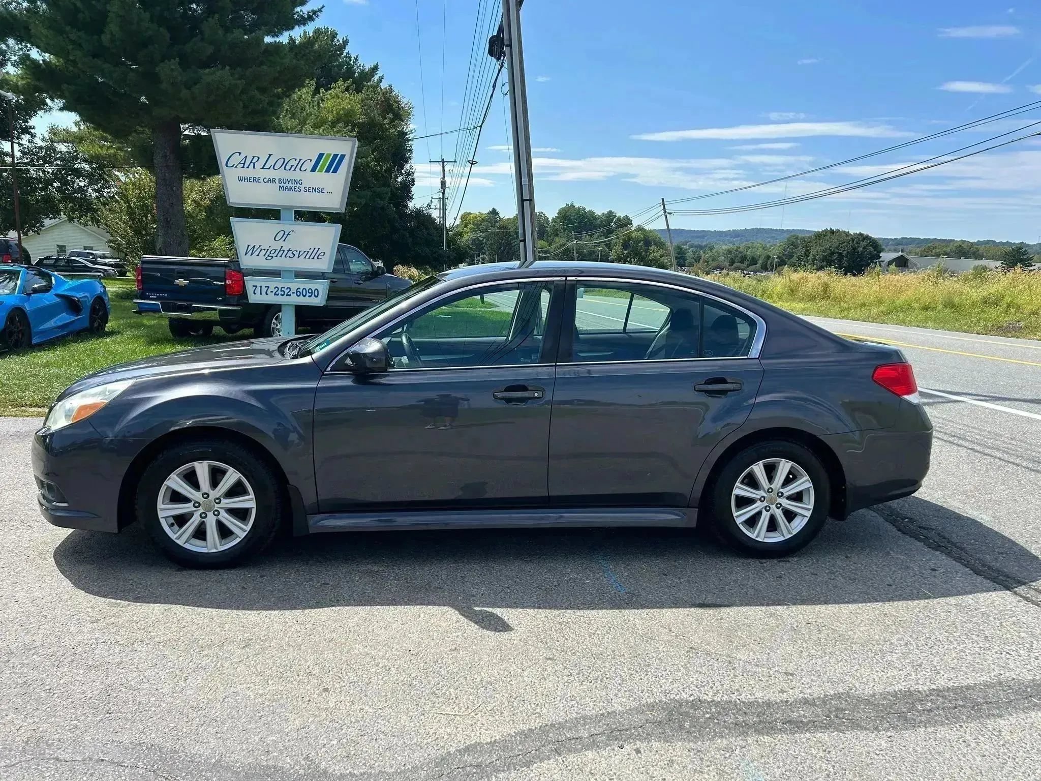Used 2012 Subaru Legacy 2.5i Premium AWD/4WD image 9