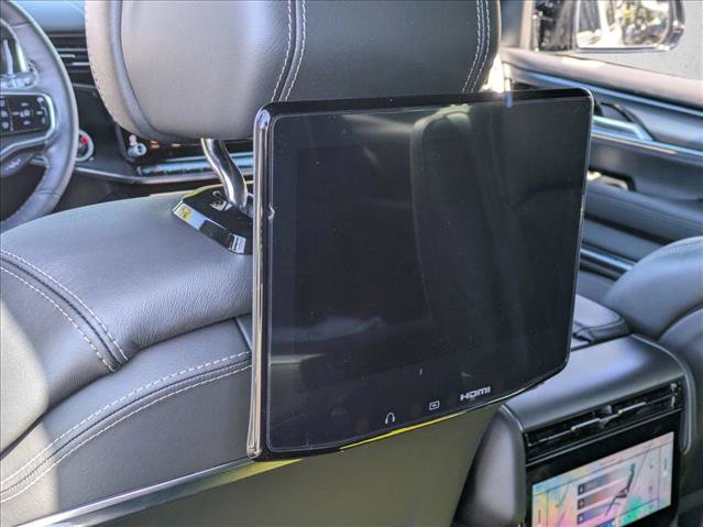 New 2026 Jeep Grand Wagoneer Summit image 11