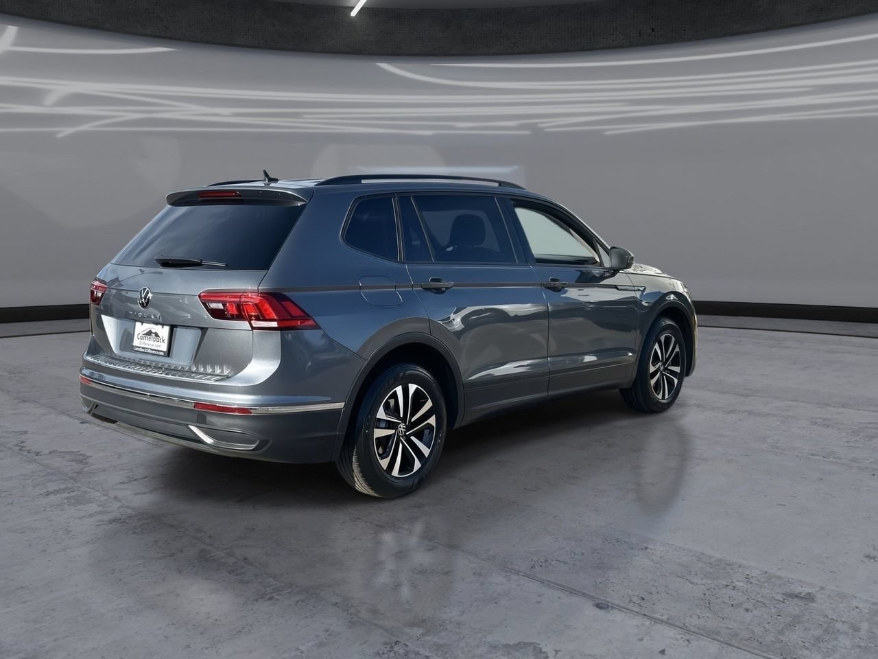 Used 2024 Volkswagen Tiguan S FWD image 5
