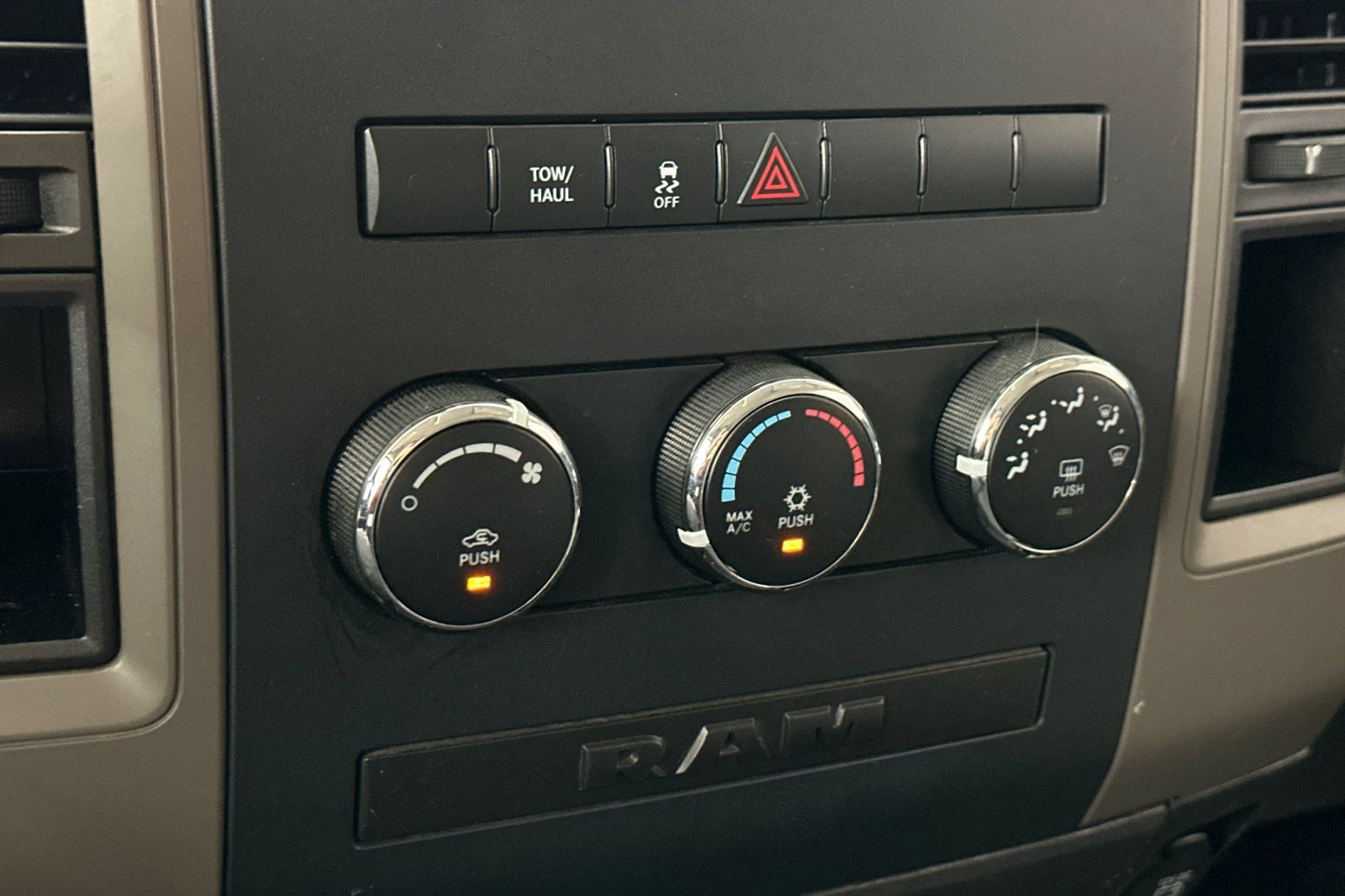 Used 2012 RAM 1500 Express w/ ST Popular Equipment Group RWD image 17