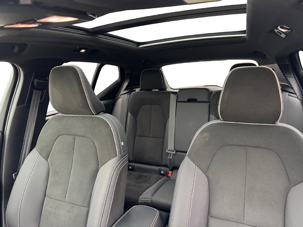 Certified 2023 Volvo XC40 Recharge Plus AWD/4WD image 21