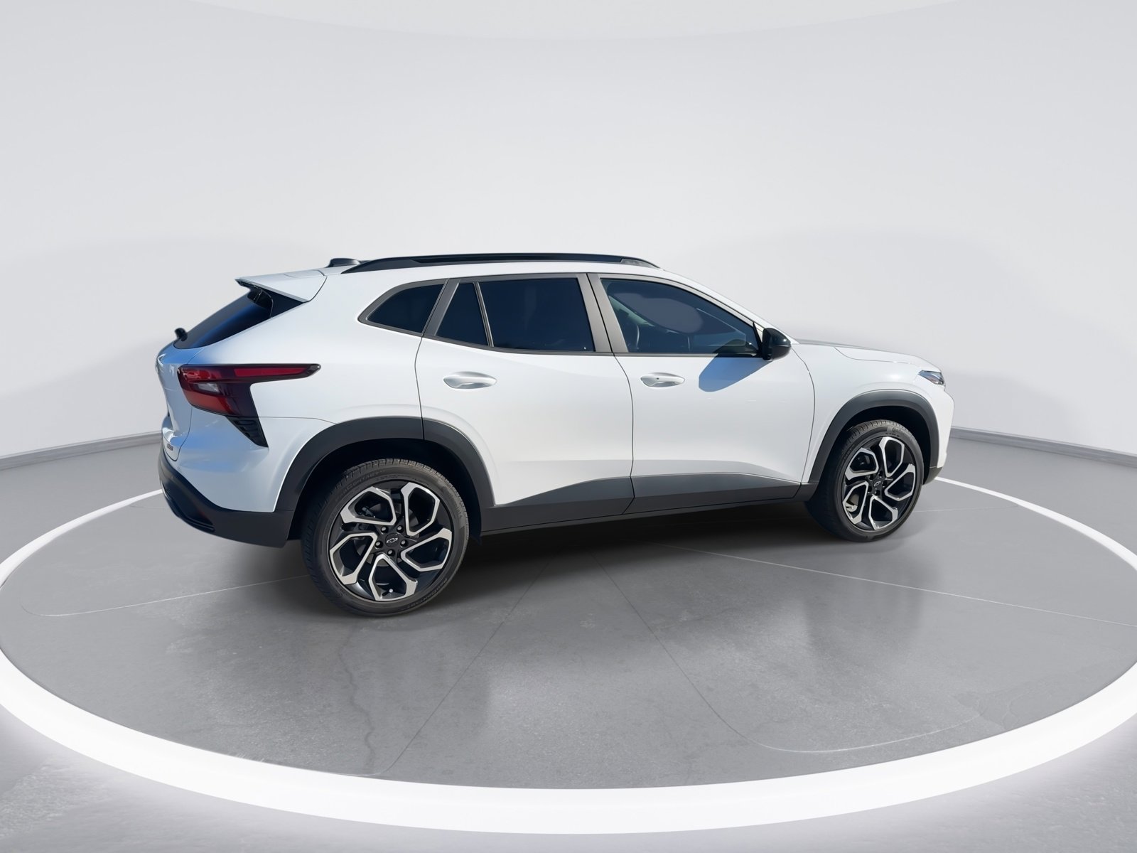 Used 2024 Chevrolet Trax RS w/ Driver Confidence Package image 9