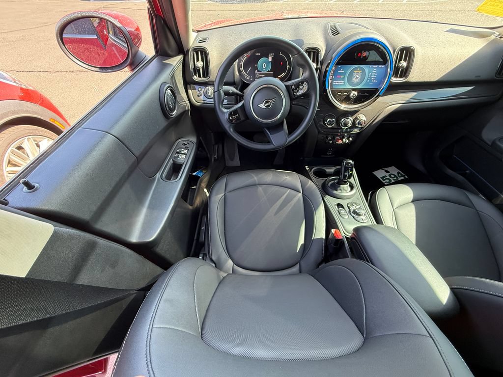 Used 2024 MINI Cooper Countryman FWD image 6