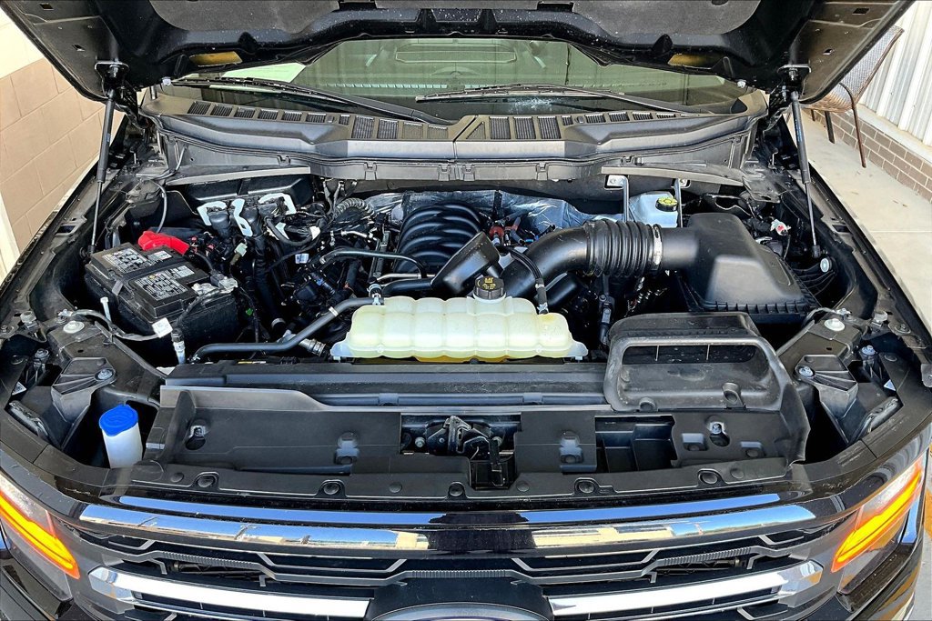 Used 2025 Ford F150 XLT w/ Equipment Group 301A Standard AWD/4WD image 31