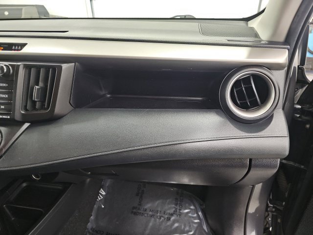 Used 2018 Toyota RAV4 LE w/ All Weather Liner Package AWD/4WD image 36