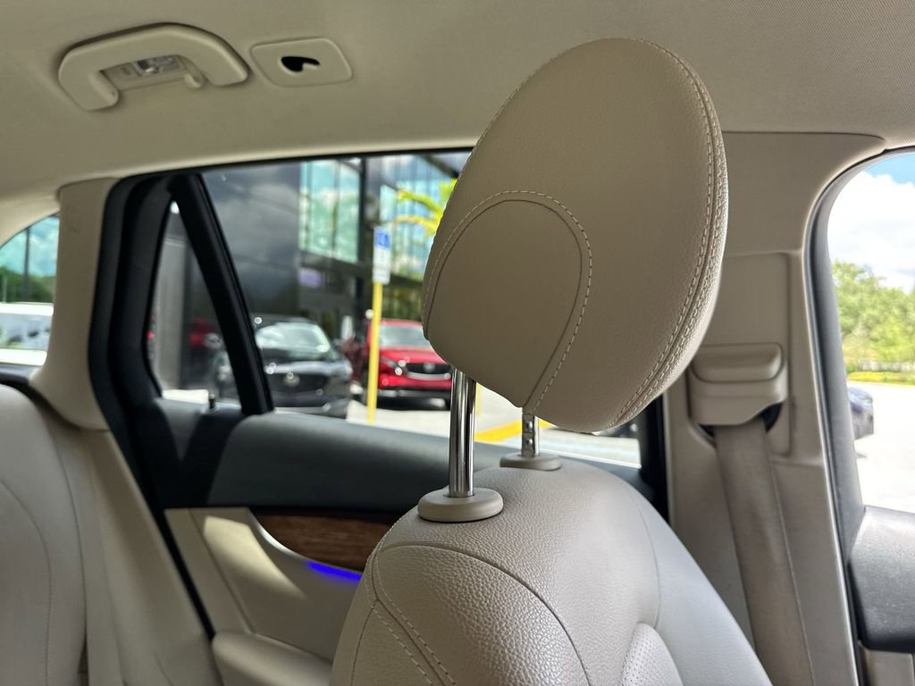 Used 2021 Mercedes-Benz GLC 300 image 20