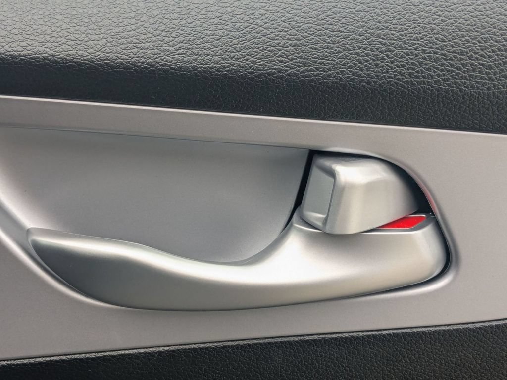 Used 2024 Kia Forte LXS FWD image 32