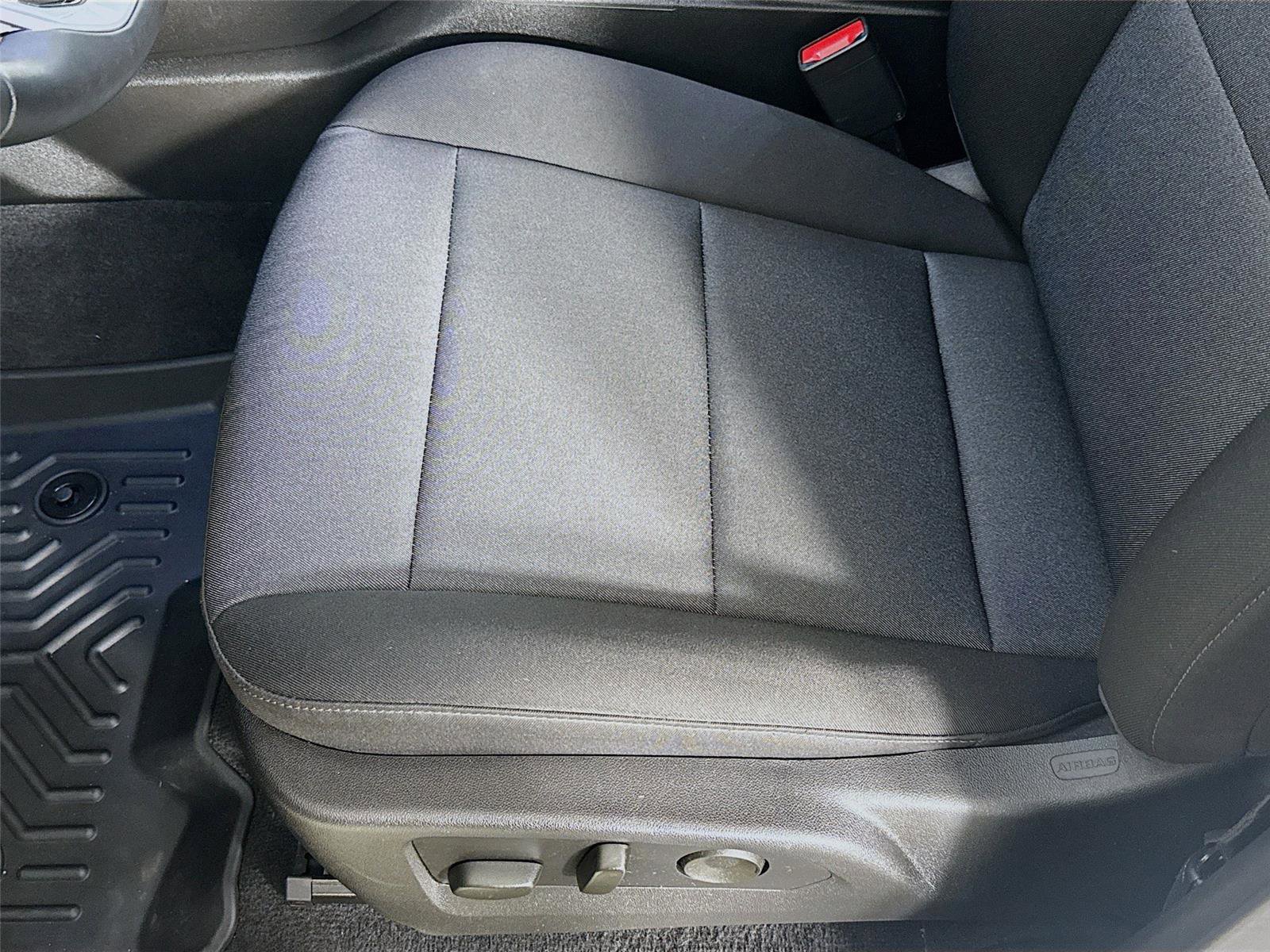 Used 2024 Chevrolet Colorado W/T w/ WT Convenience Package II image 19