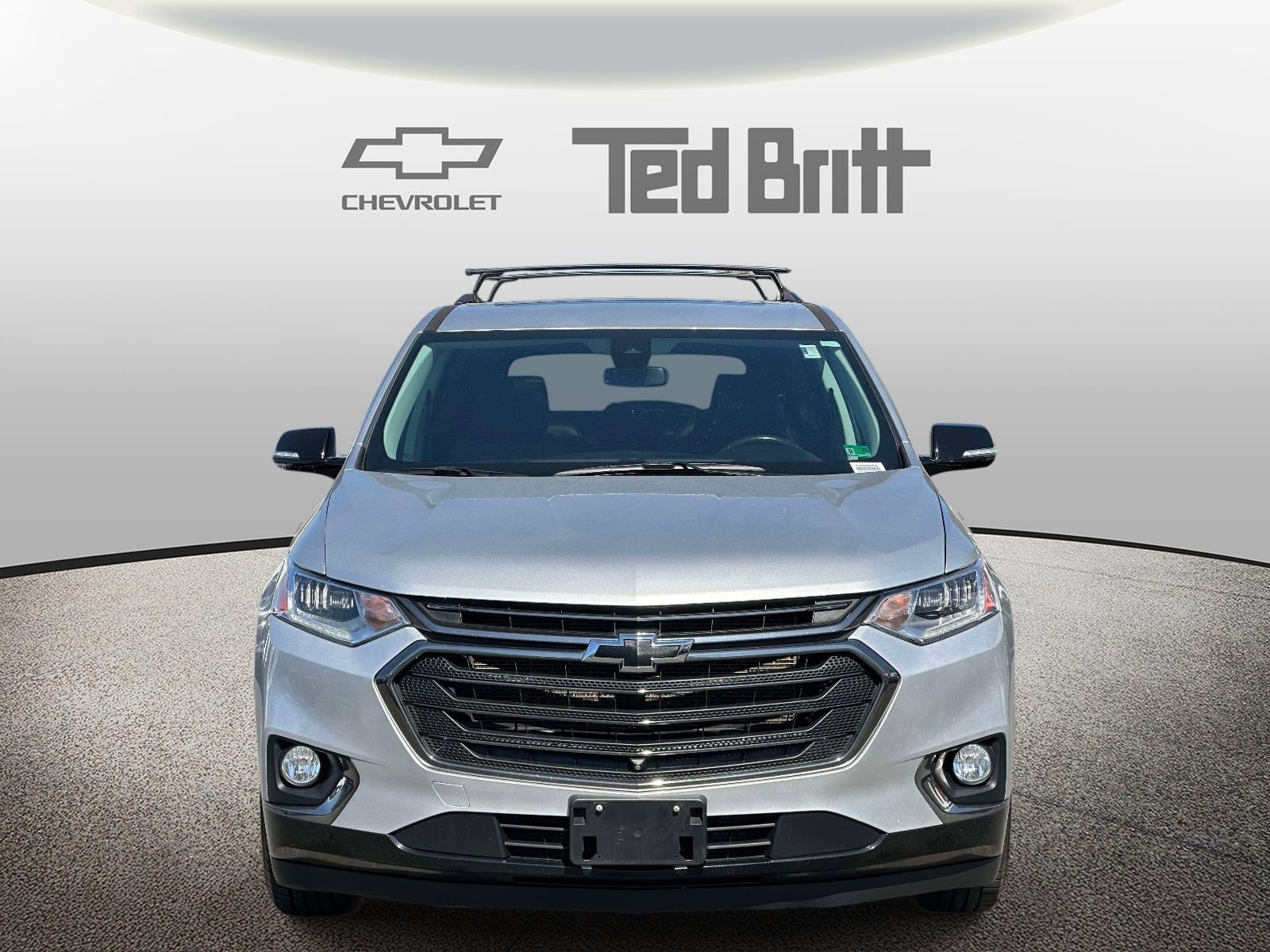 Used 2020 Chevrolet Traverse Premier w/ Redline Edition AWD/4WD image 2