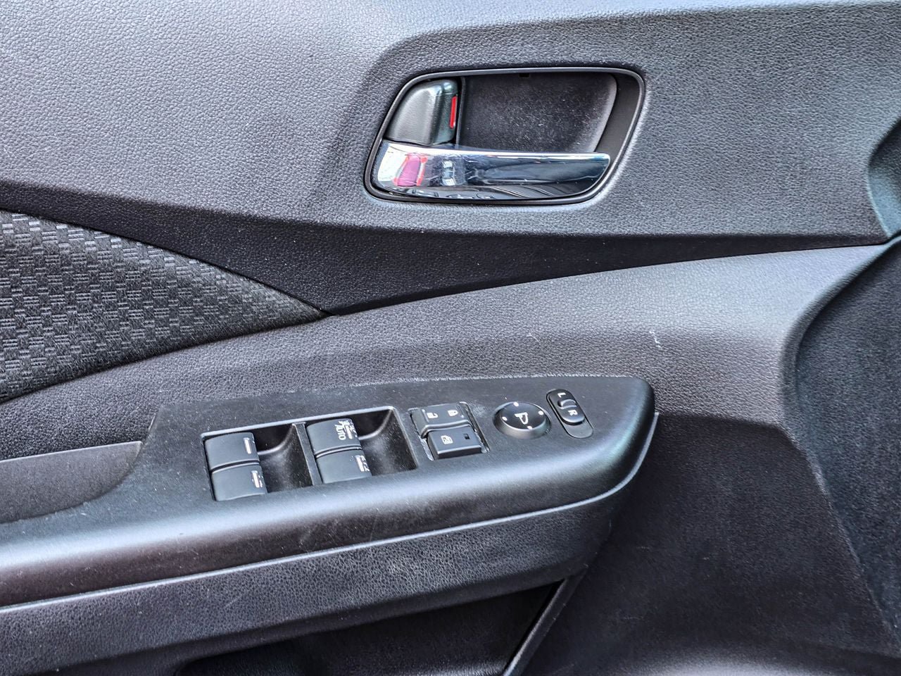 Used 2015 Honda CR-V EX image 14