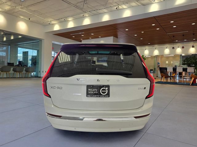 New 2026 Volvo XC90 B6 Ultra w/ Protection Package AWD/4WD image 6