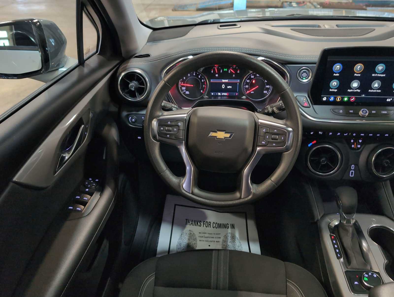 Used 2025 Chevrolet Blazer LT AWD/4WD image 11