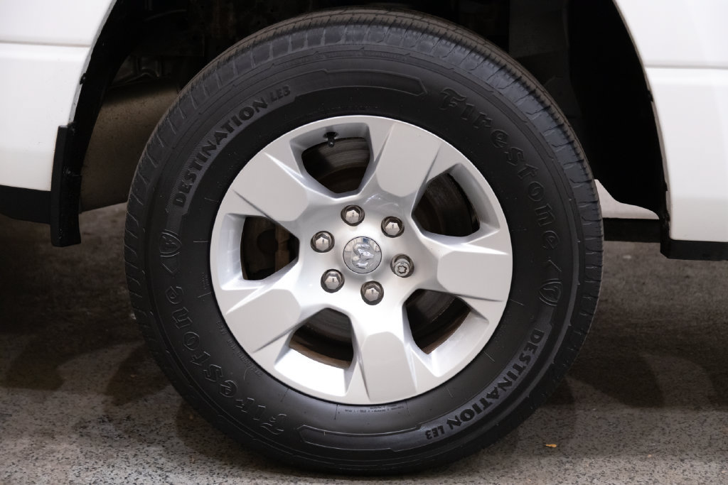 Used 2019 RAM 1500 Big Horn AWD/4WD image 11