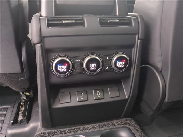 New 2026 Land Rover Defender 130 X-Dynamic SE AWD/4WD image 22