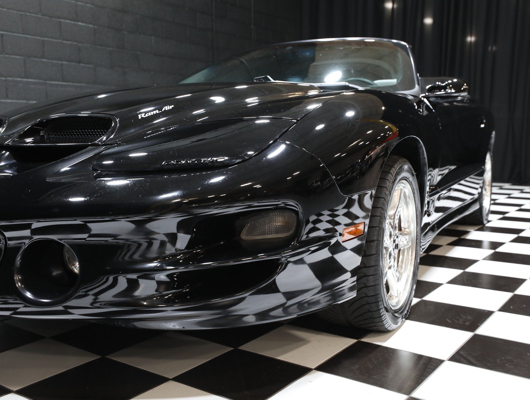 Used 1999 Pontiac Firebird Trans Am RWD image 16