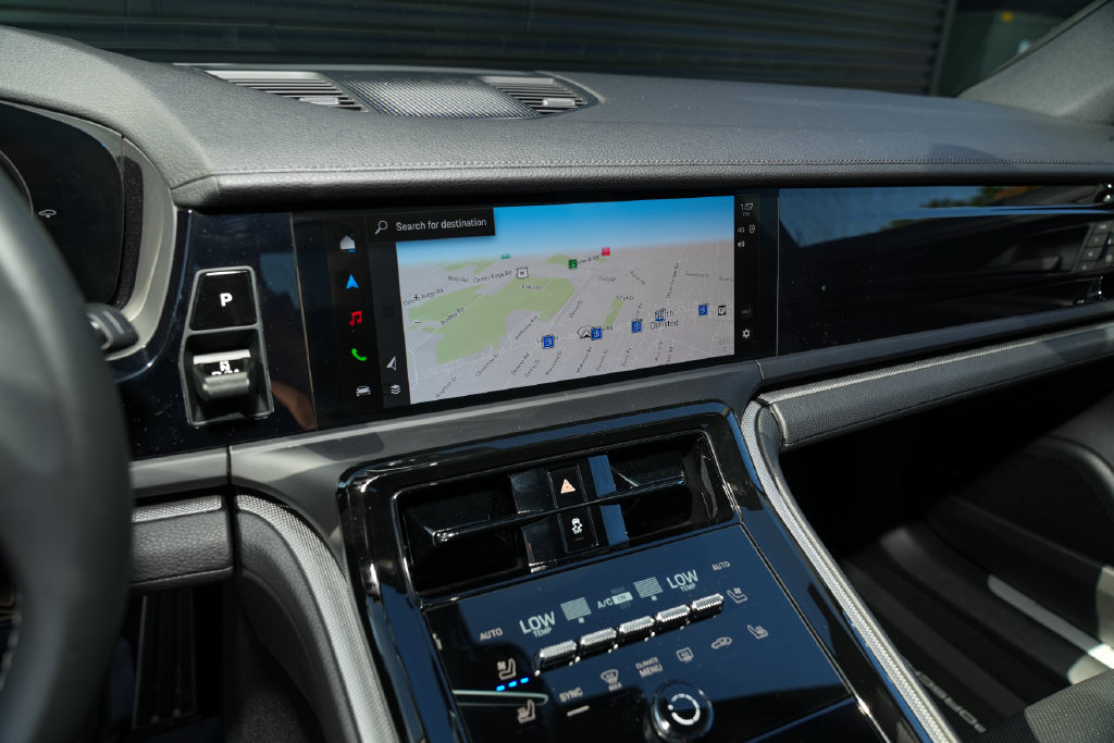 Certified 2026 Porsche Panamera 4 AWD/4WD image 25